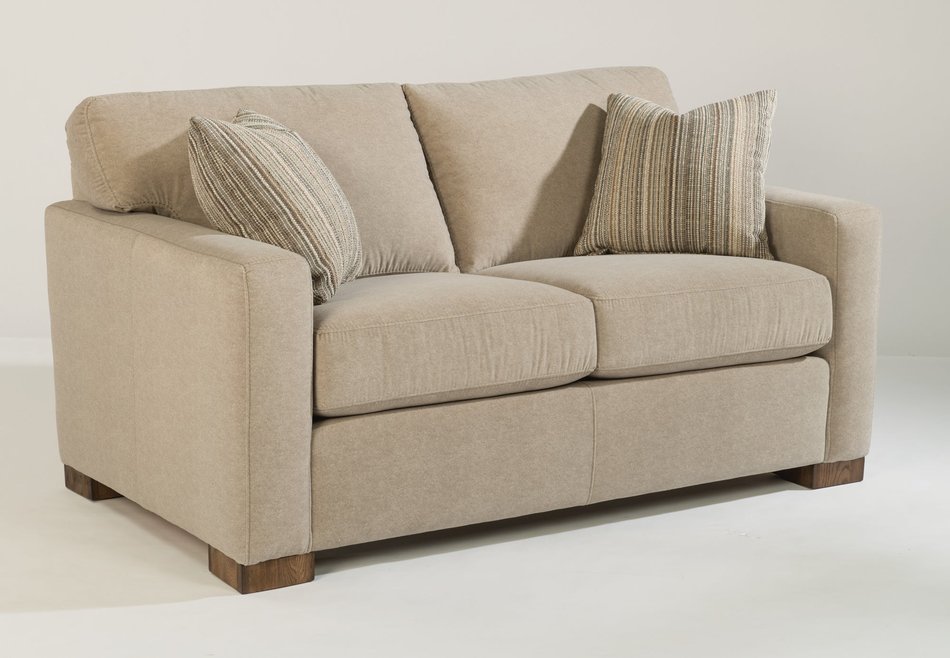 Bryant Loveseat