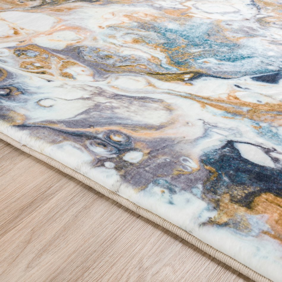 Kikiamo Area Rug