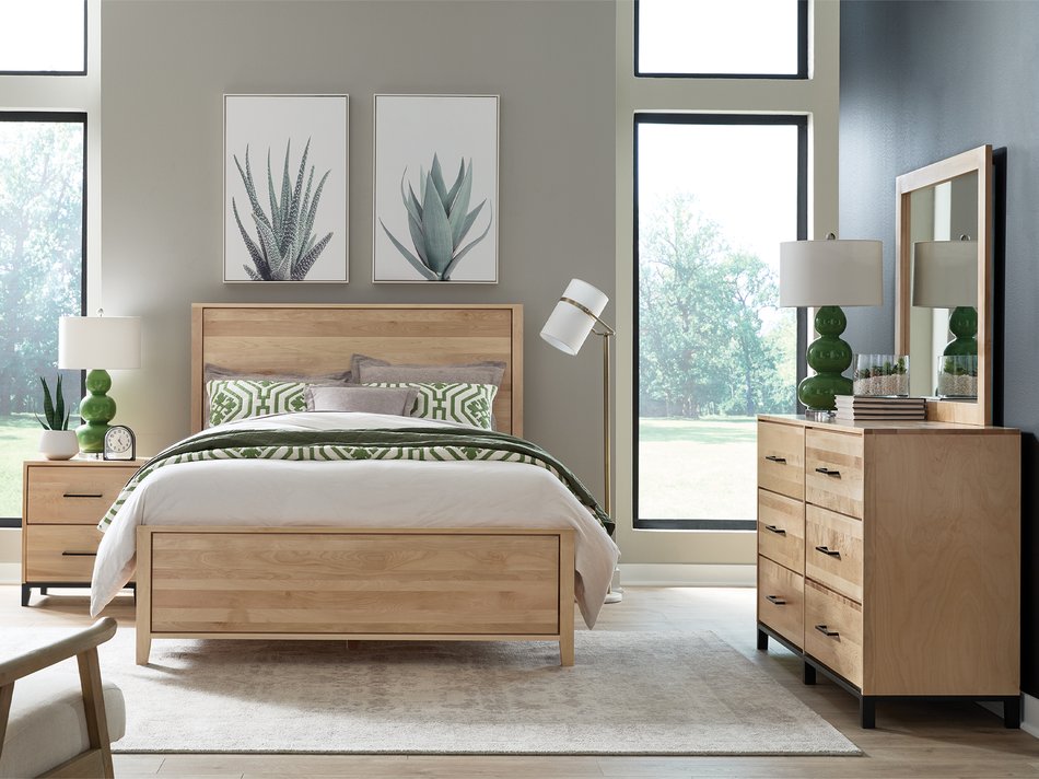 Wakefield 5 Piece Queen Bedroom Set