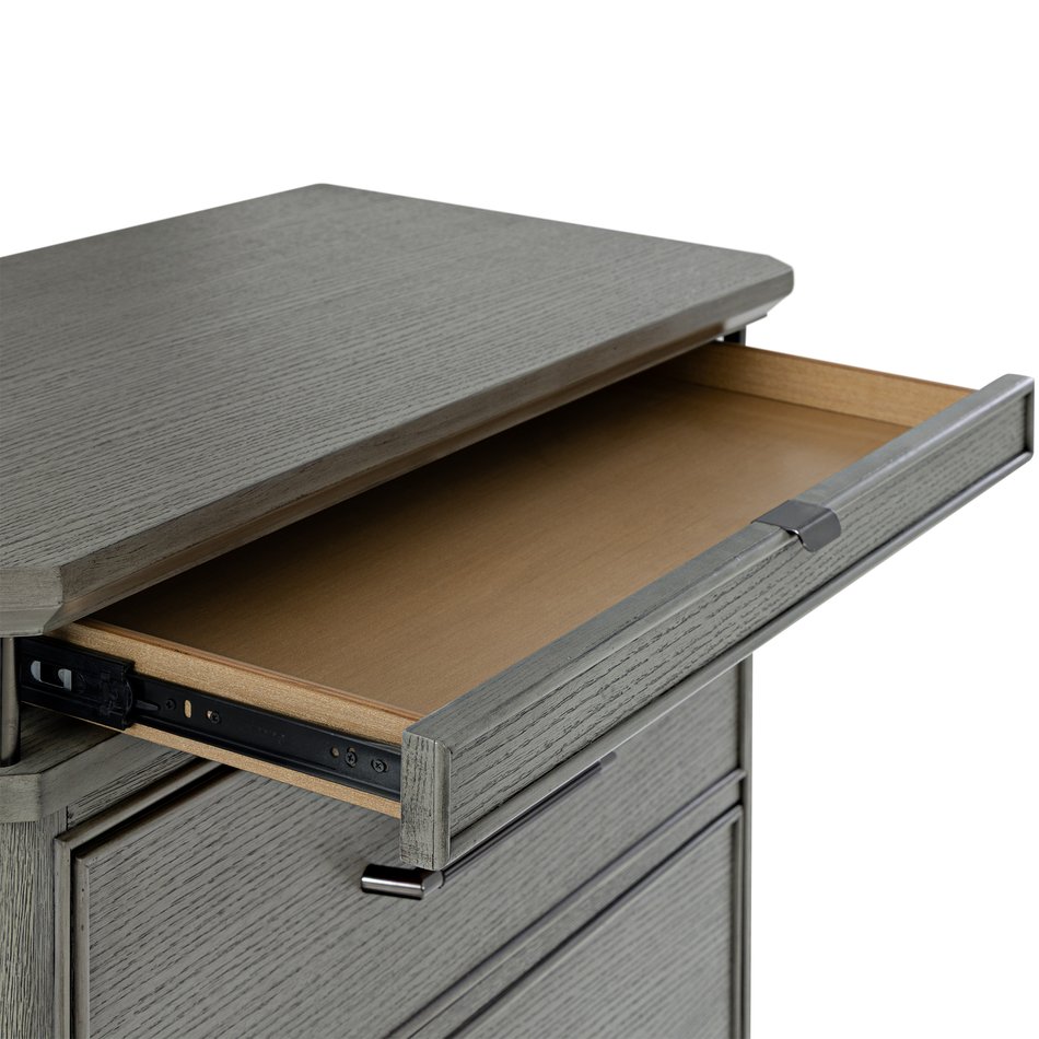 Knightsbridge Chest