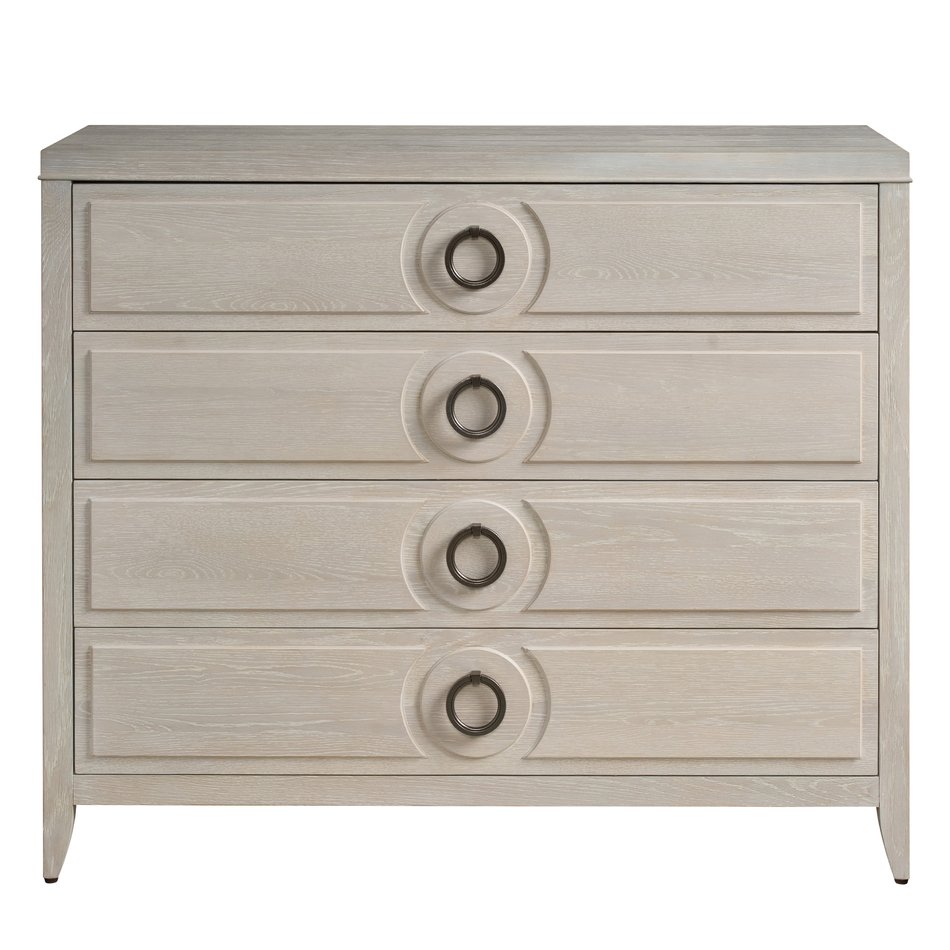 Avaline Chest