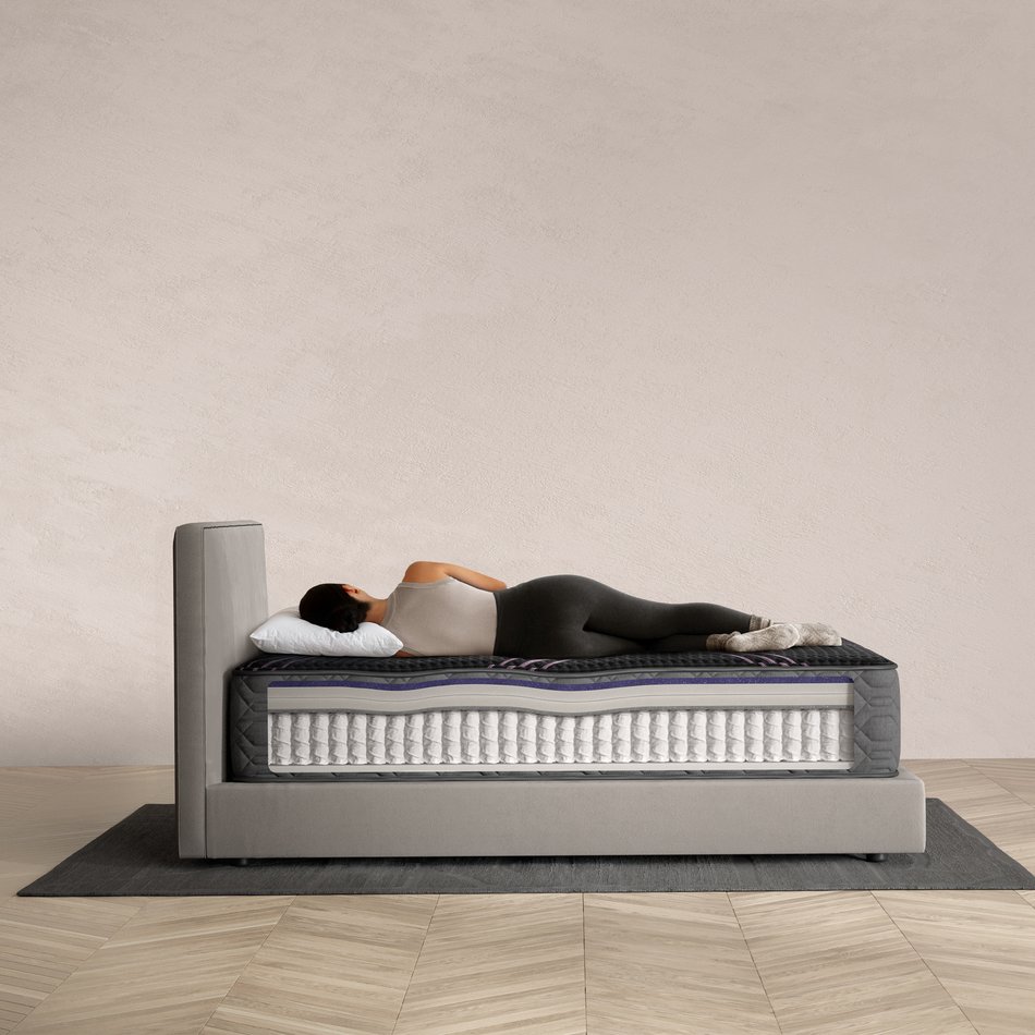 Beautyrest Black Hybrid Series Two Hybrid Firm Split King Mattress