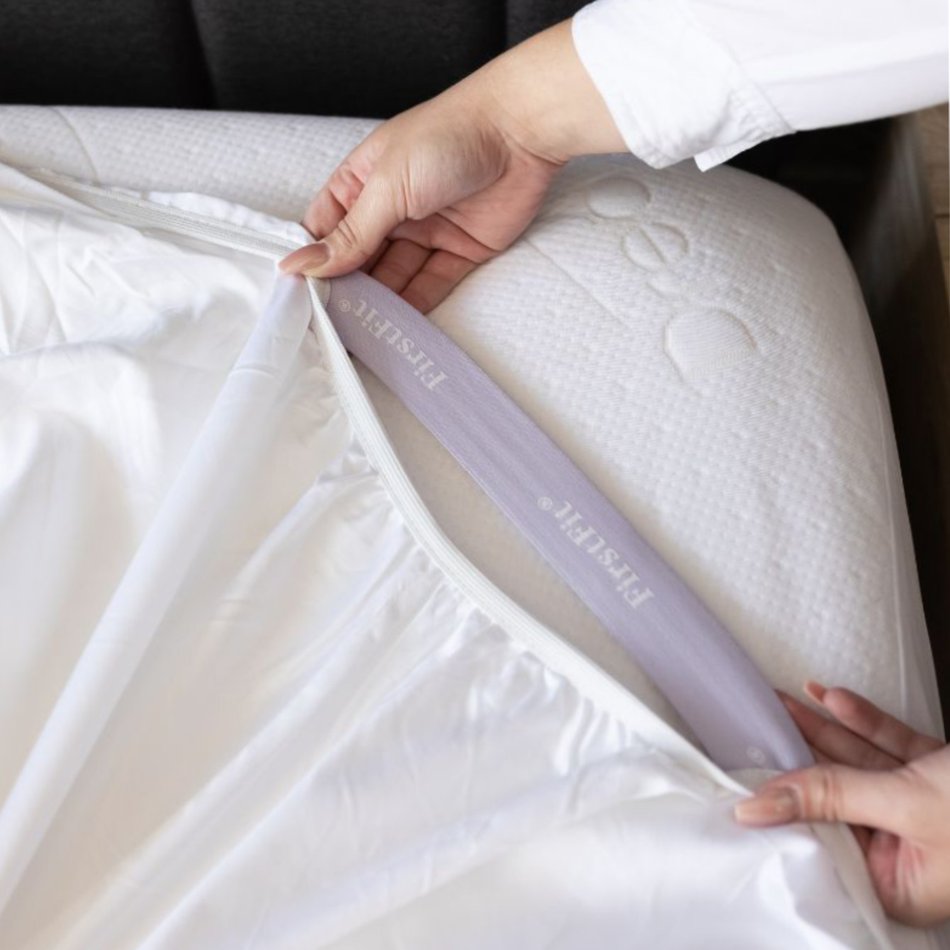 DreamFit Enhanced Bamboo Queen White Sheet Set